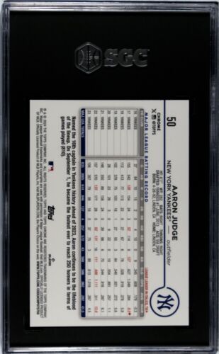 2024 Topps Chrome AARON JUDGE IMAGE VARIATION REFRACTOR SP #50 Yankees SGC 9.5