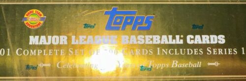 2001 TOPPS BASEBALL COMPLETE FACTORY SEALED GOLD BOX HTA SET - ICHIRO RC