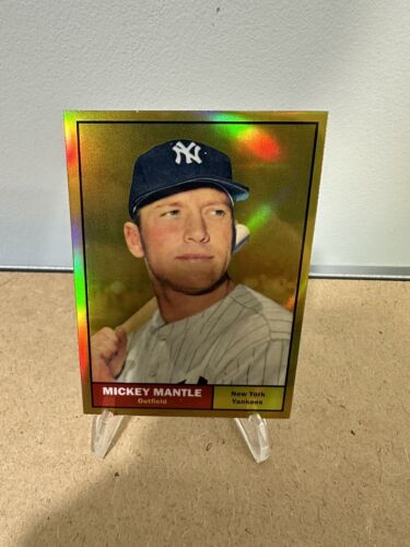 2011 Topps Factory Set #300 Mickey Mantle 1961 Gold Refractor MINT