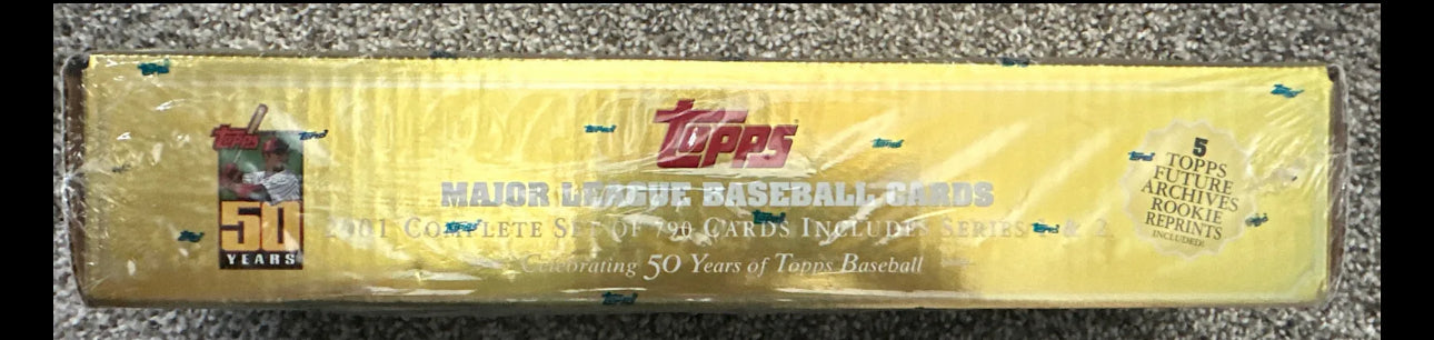 2001 Topps Sealed Set Series 1 and 2 - Gold Box - Ichiro Suzuki Rookie Card